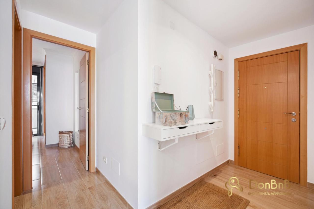 Cozy Apartment With Sea View And Private Parking In 푸엔히롤라 외부 사진